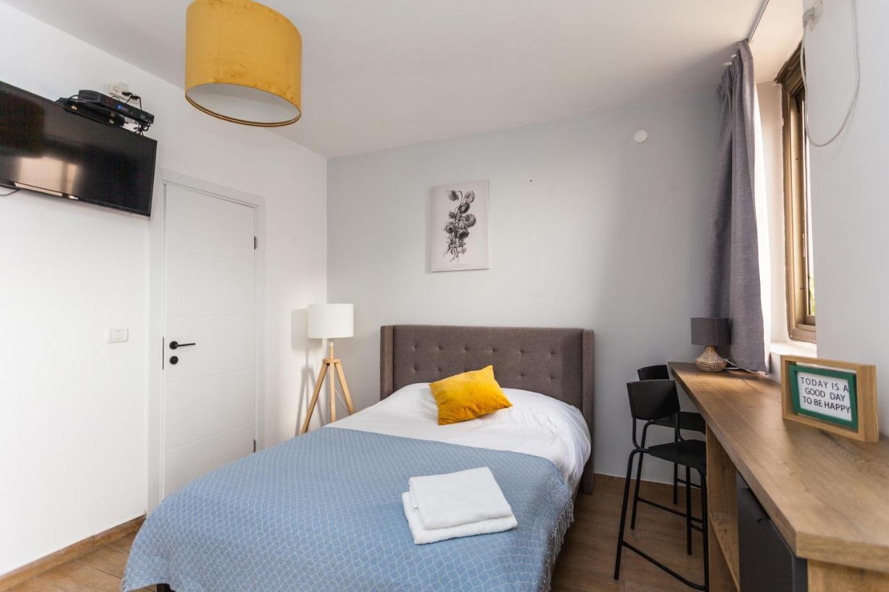 Welcanza - Hayarkon Apartments & Studios Тель-Авив Экстерьер фото
